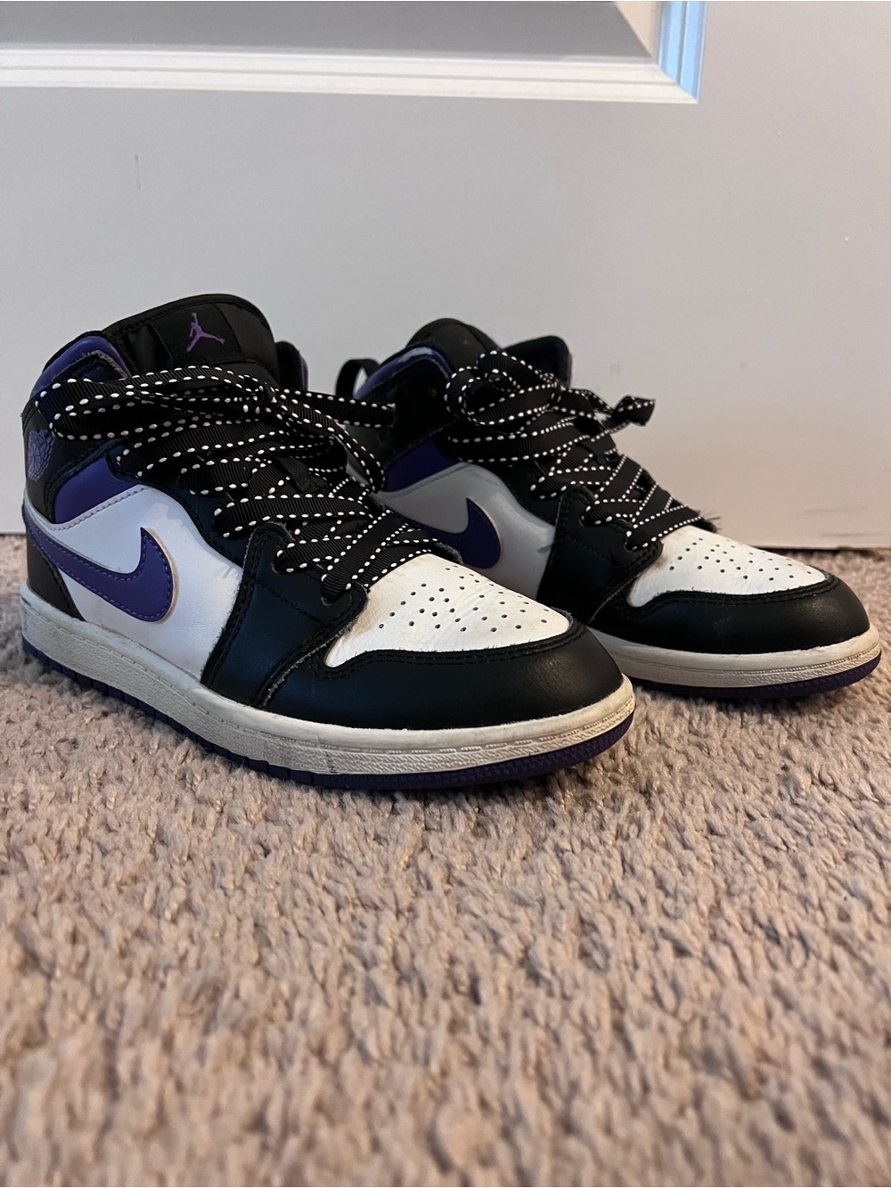 Nike Jordan 1 Mid Dark Iris Sneakers / Tennis Shoes, without box Sz 2.5 Y